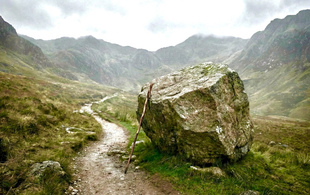 האבן של יעקב כיצד להפוך את הקושי שלנו לבית&nbsp;אלוהים